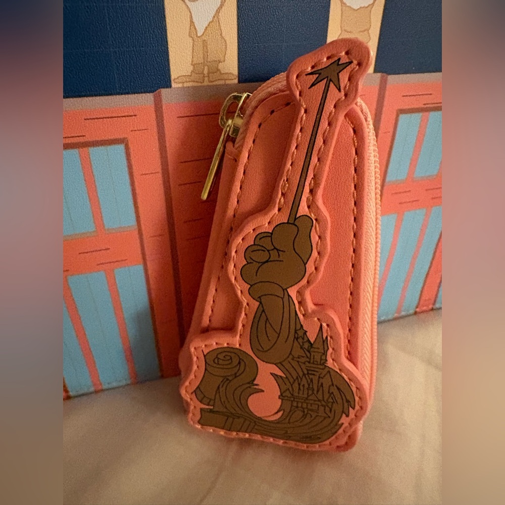 Loungefly D23 2024 Exclusive Walt Disney Animation Studios Crossbody Bag (Rare) - Picture 7 of 14